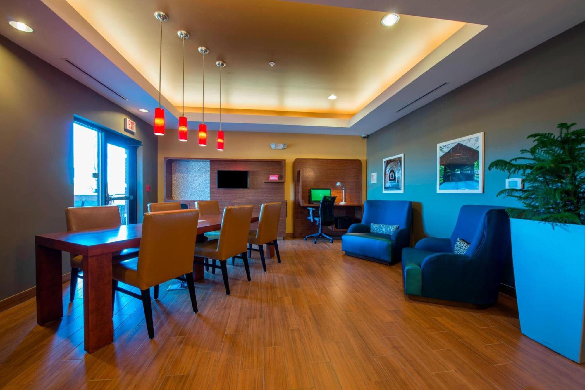 Towneplace Suites By Marriott Newnan Exterior foto